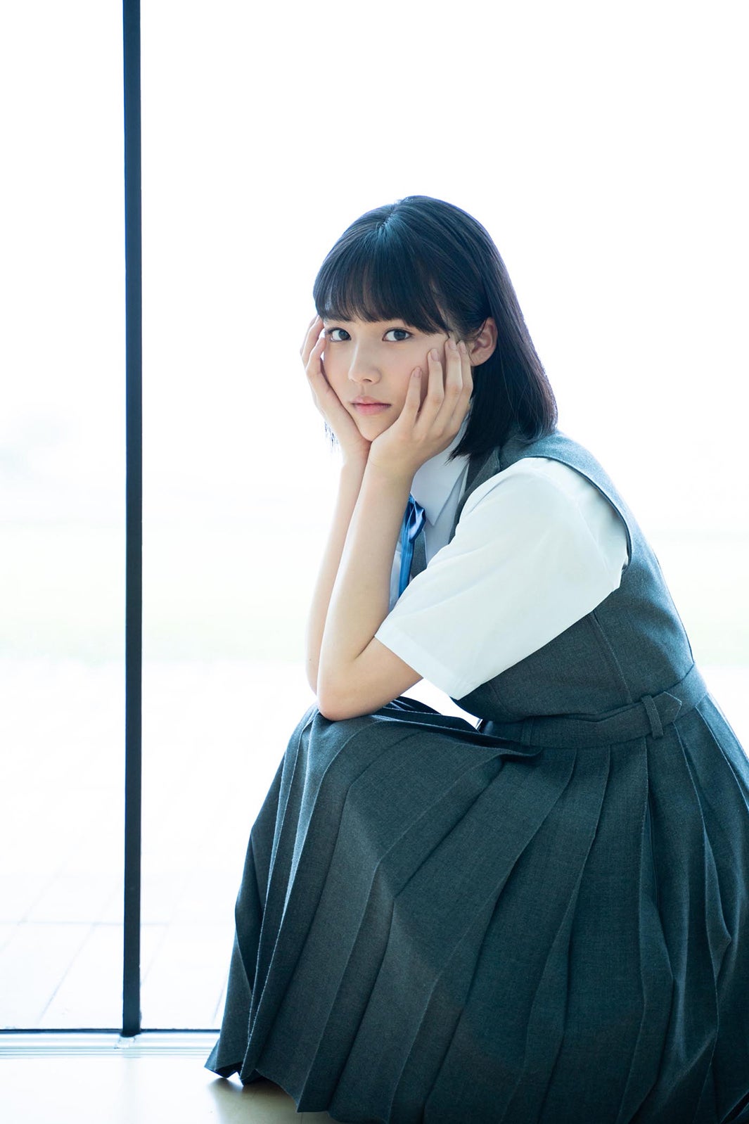 秋田汐梨／撮影：HIROKAZU
スタイリング：米丸友子
ヘア＆メイク：吉田美幸
（C）2018 PROTO STAR