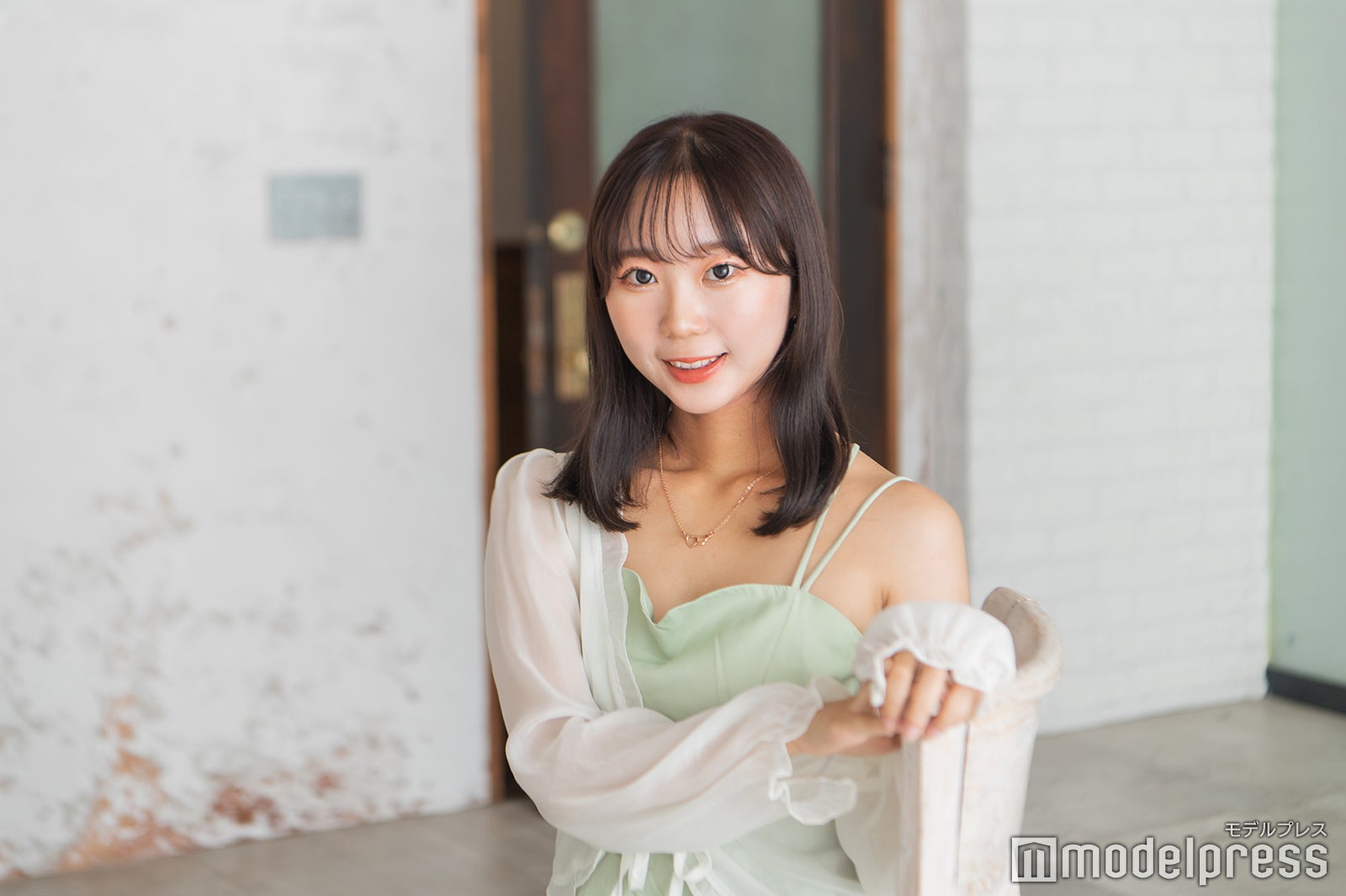 石本菜々子さん（C）モデルプレス