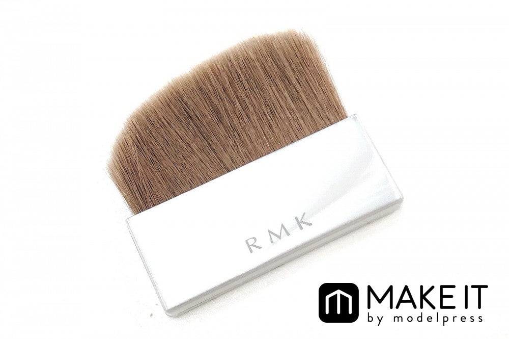 最新入荷 RMK アールエムケー シルクフィットフェイスパウダー レフィル #02 8g