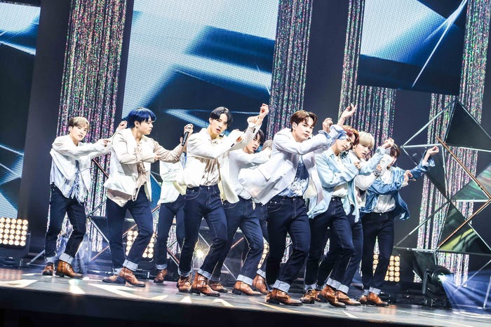 JO1 4TH SINGLE「STRANGER」リリース記念オンラインショーケースイベント(C)LAPONE ENTERTAINMENT