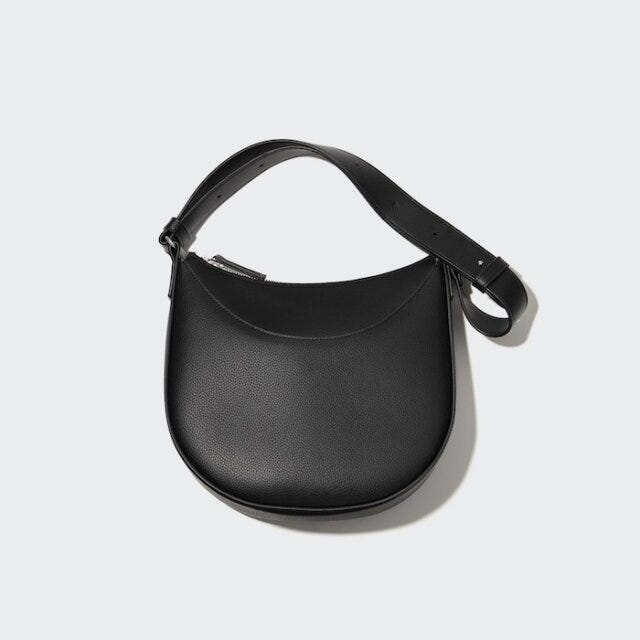 ユニクロ　uniqlo　レディース　おすすめ　オススメ　コスパ　2023　夏　秋　バッグ　小物　高見えバッグ　レザータッチワンハンドルバッグ　ワンハンドル