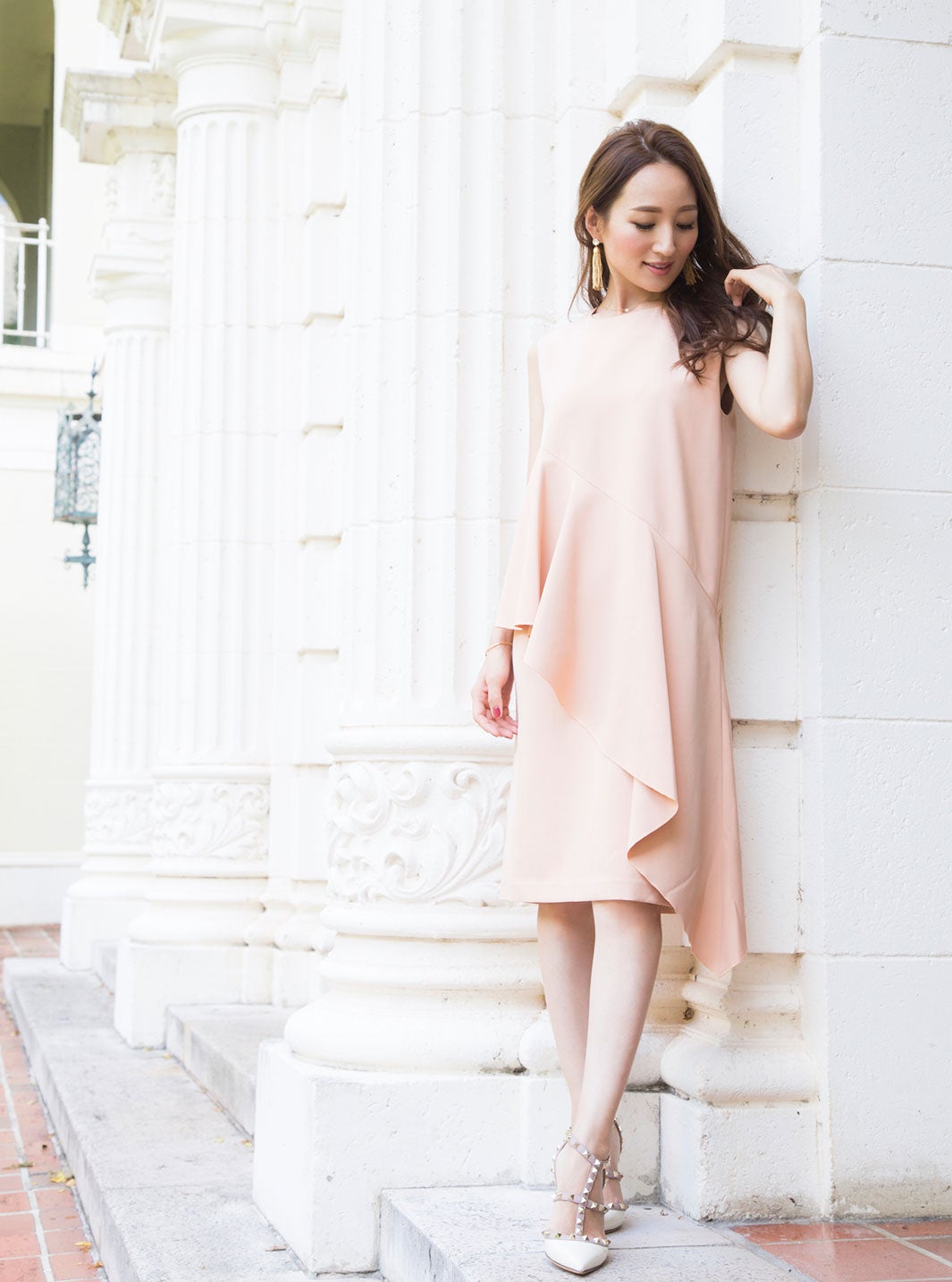 アシメドレープノースリーブワンピース￥15,0000／darial、その他本人私物（C）TOPLOG