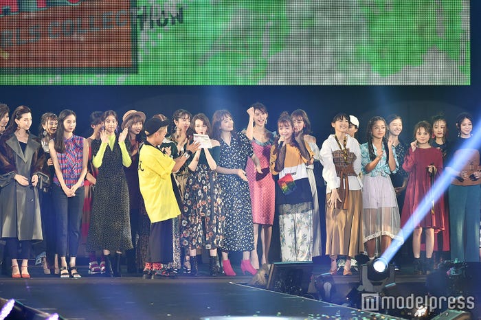 フィナーレの模様 (C)モデルプレス