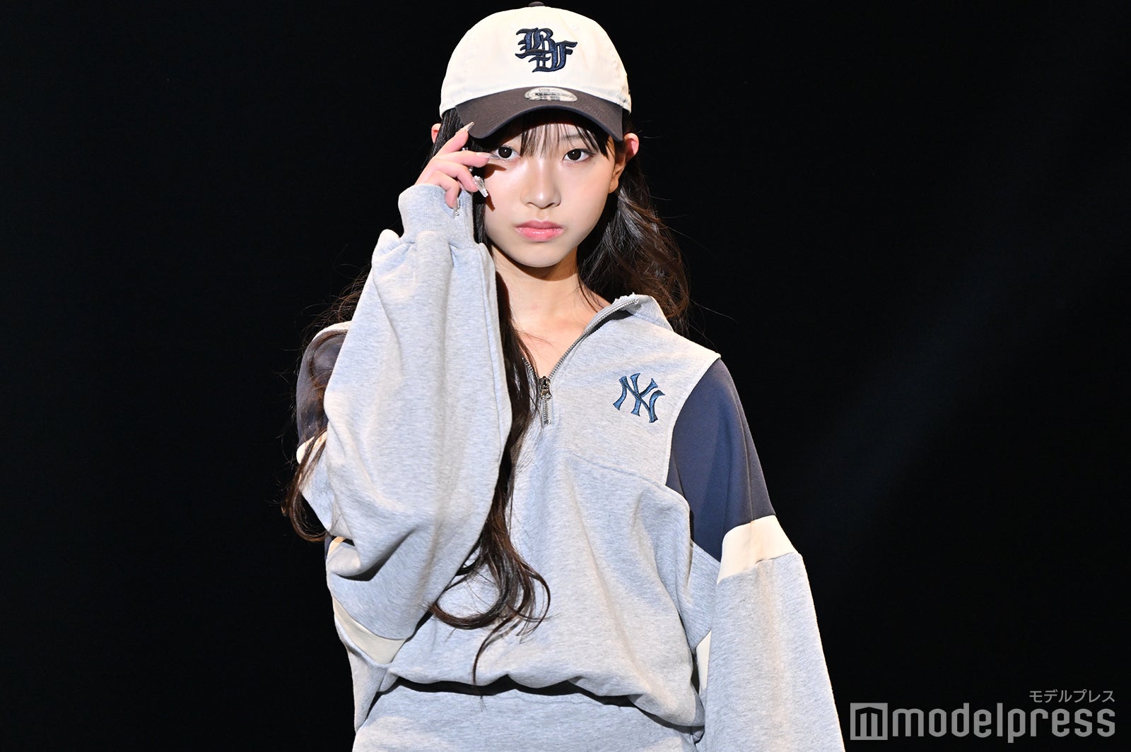 （C）モデルプレス