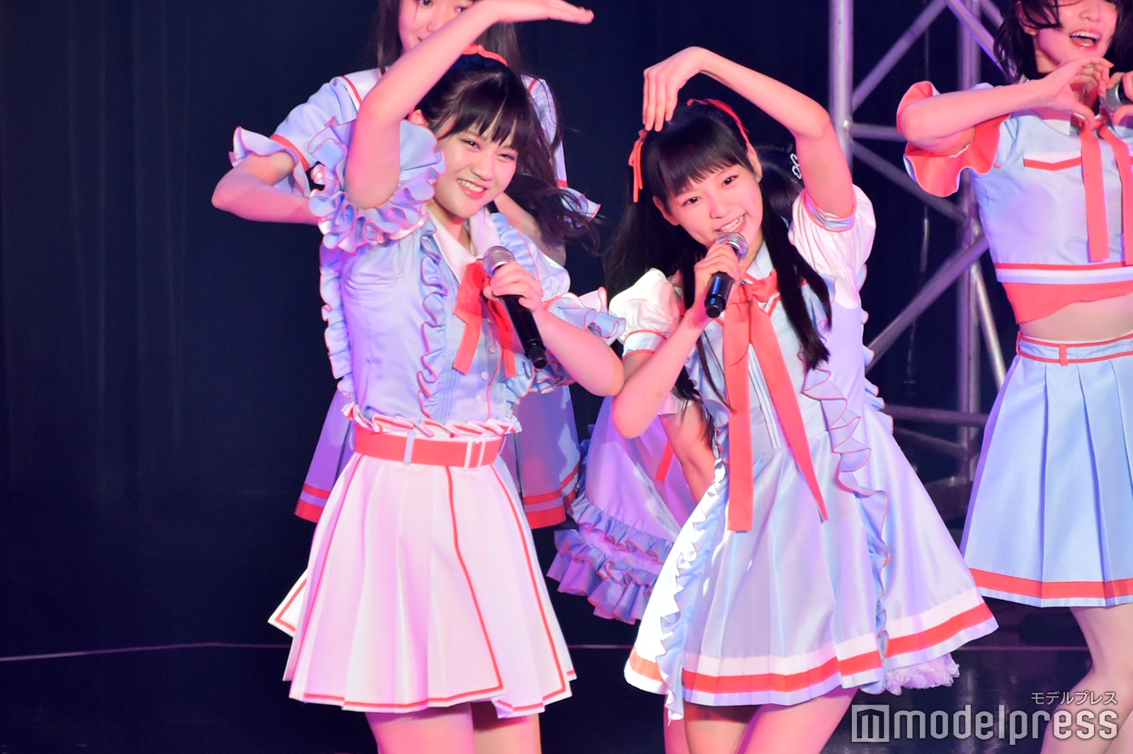 高松瞳、齊藤なぎさ／＝LOVE （C）モデルプレス