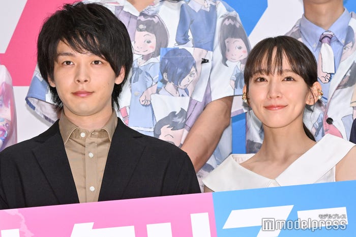 中村倫也、吉岡里帆(C)モデルプレス