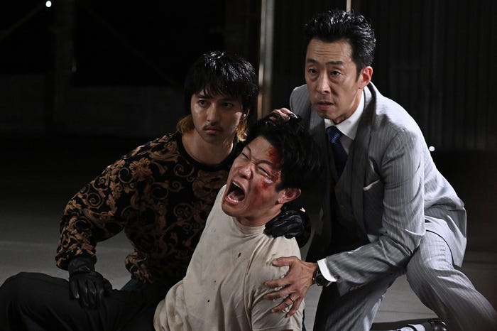 鈴木亮平、北村有起哉「リブート」第6話(C)TBS