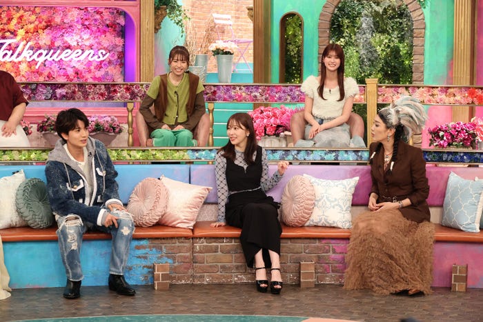 (上段左から)若槻千夏、生見愛瑠(下段左から)高地優吾、指原莉乃、アンミカ(C)フジテレビ