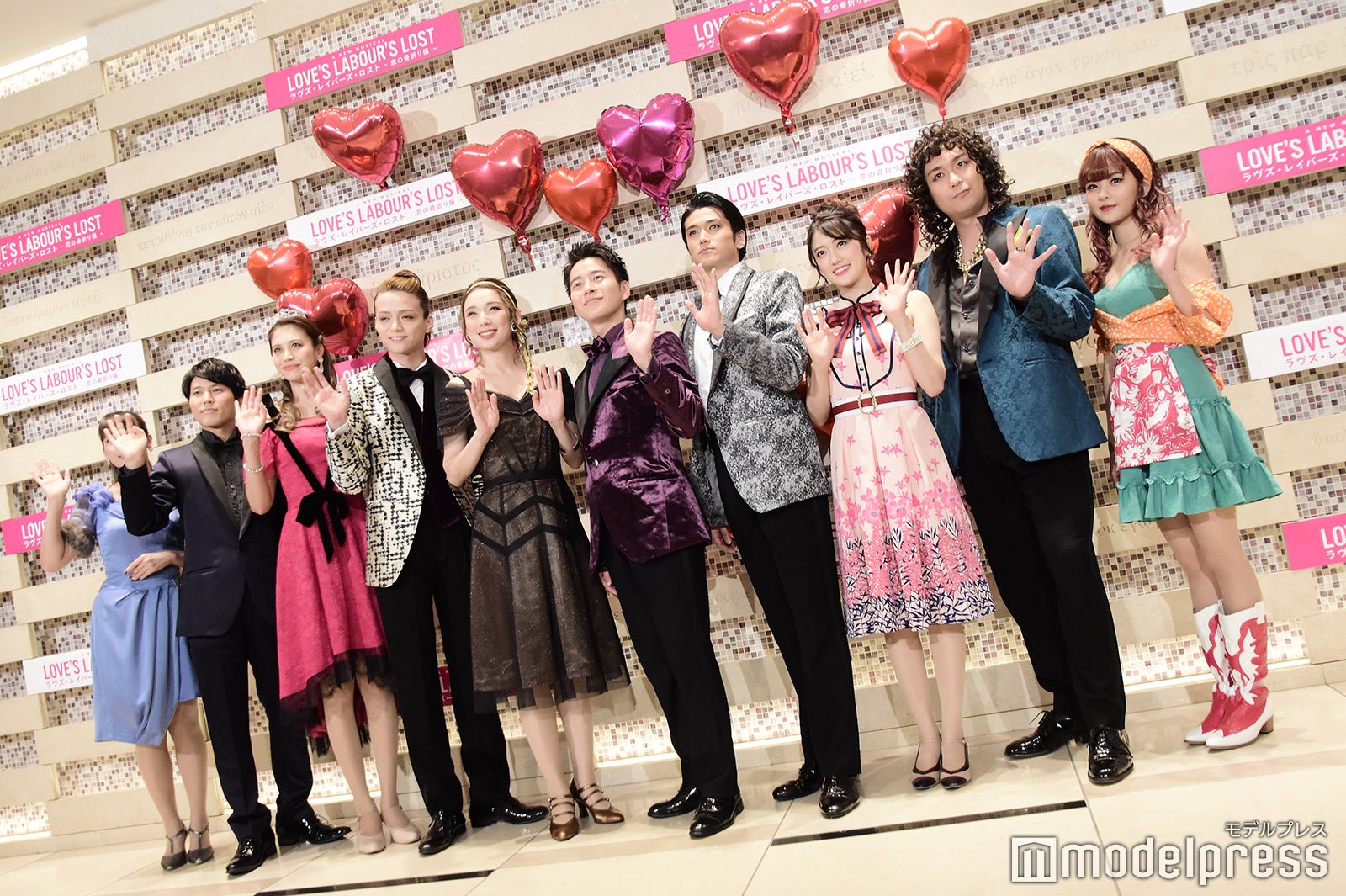 （左から）伊波杏樹、入野自由、中別府葵、三浦涼介、沙央くらま、村井良大、渡辺大輔、樋口日奈、大山真志、田村芽実 （C）モデルプレス