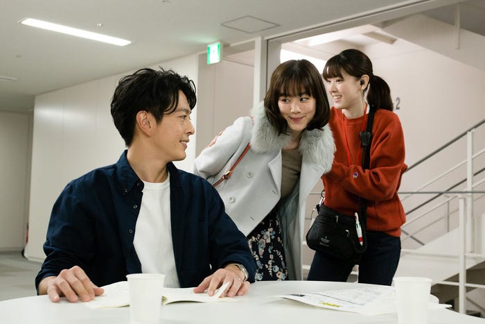 (左から)中林大樹、筧美和子、水上京香(C)カンテレ