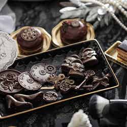 モノクロ・ゴシック スイーツパーティー/画像提供:ベストブライダル