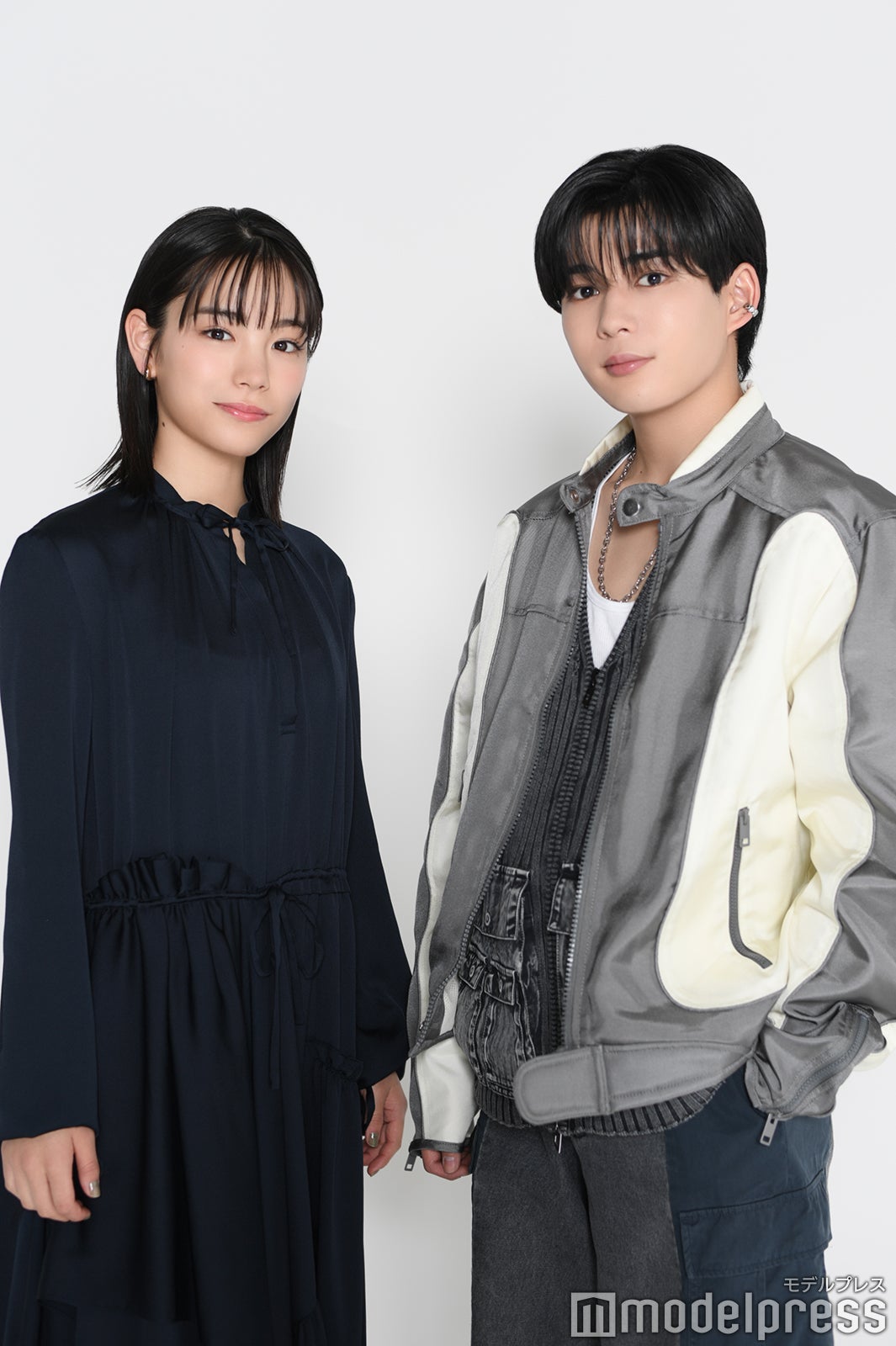 當真あみ、長尾謙杜（C）モデルプレス