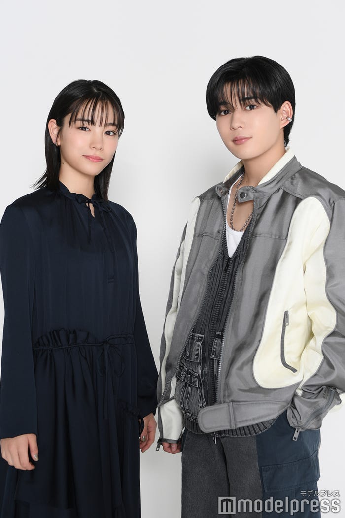 當真あみ、長尾謙杜(C)モデルプレス