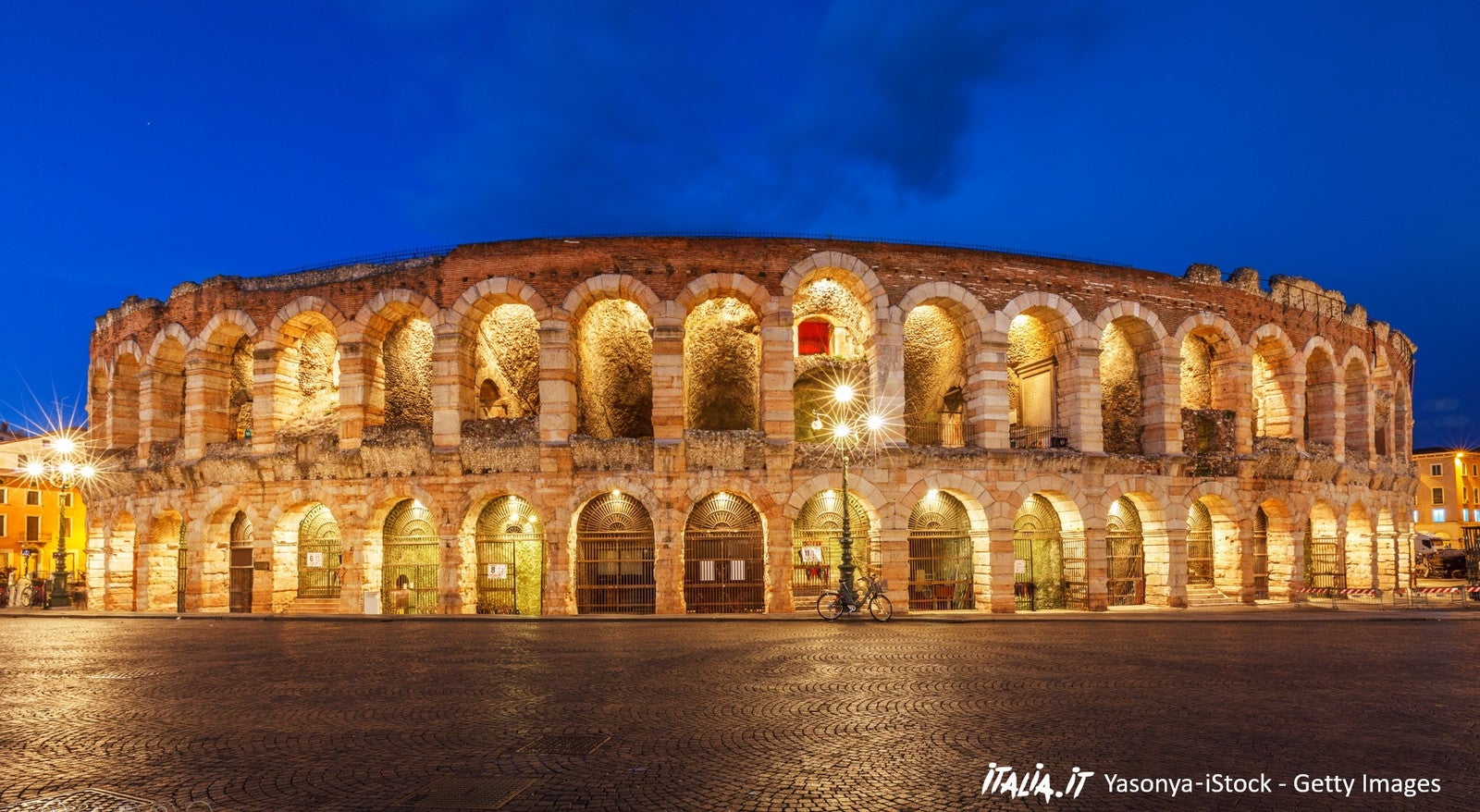 ヴェローナ 夏には野外オペラ会場となる遺跡アレーナ／提供画像