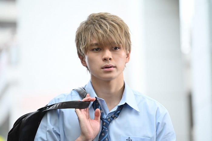 眞栄田郷敦「プロミス・シンデレラ」第2話より(C)TBS
