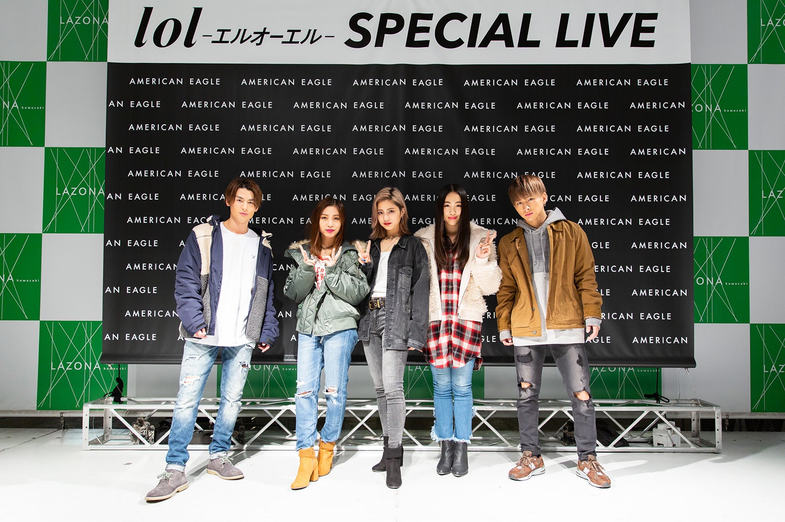 lol（画像提供：avex）