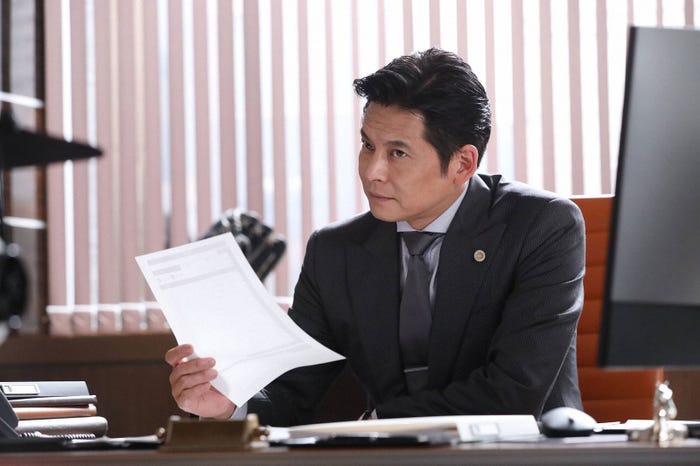 織田裕二「SUITS/スーツ2」第13話より(C)フジテレビ