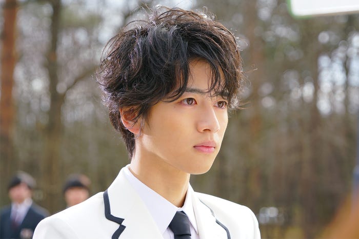 飯島寛騎(C)「PRINCE OF LEGEND」製作委員会(C) HI-AX All Rights Reserved.