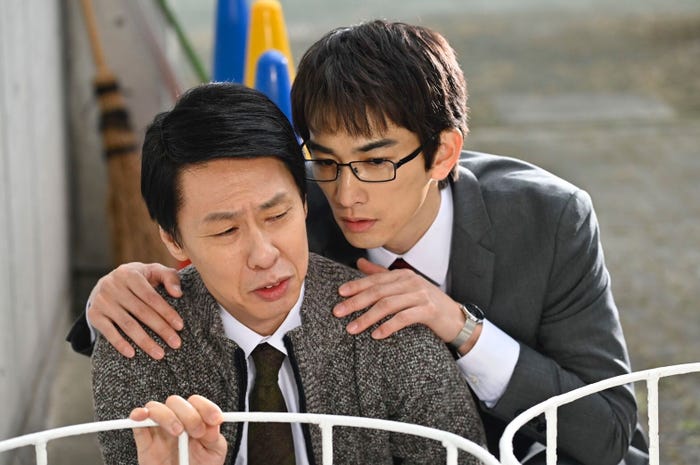 町田啓太 壁ドン 顎クイショットにファン悶絶 かっこいい 最強 女子高生の無駄づかい モデルプレス 町田啓太 壁ドン 顎クイショットにファン悶絶 かっこいい 最強 女子高生の無駄づかい モデルプレス