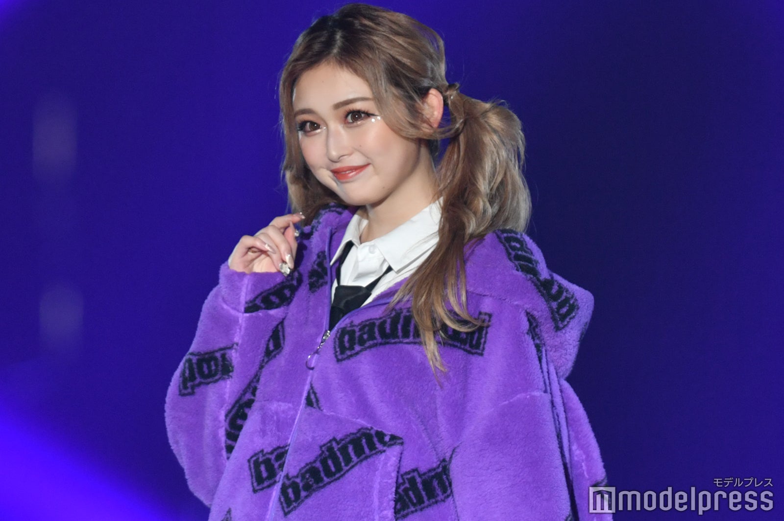 ゆうちゃみ、制服風コーデでランウェイ 輝く目元にドキッ＜TGC 北九州