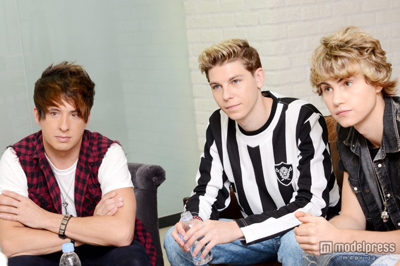 （左から）ジェイク・パーディー、ティー・シ―・カーター、ブレイク・イングリッシュ