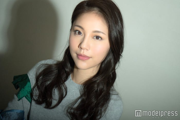 水沢エレナ(C)モデルプレス