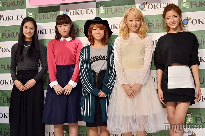 E Girls藤井萩花 大人の仲間入り 歳の抱負を語る モデルプレス E Girls藤井萩花 大人の仲間入り 歳の抱負を語る モデルプレス