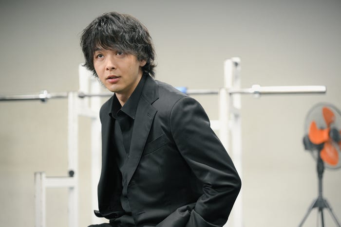 中村倫也「DOPE 麻薬取締部特捜課」第8話(C)TBS
