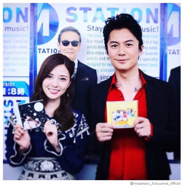 福山雅治、乃木坂46白石麻衣との2ショット公開で「これぞ美男美女」「奇跡の1枚」歓喜の声