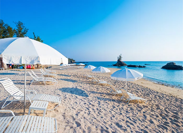 沖縄・カヌチャビーチが海開き