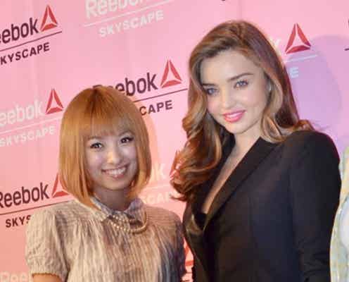 南明奈、ミランダ・カーを前に興奮 「カワイイ」を連呼