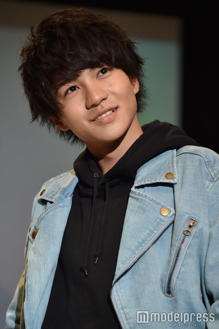 大岡拓海くん/ウォーキング審査の様子(C)モデルプレス