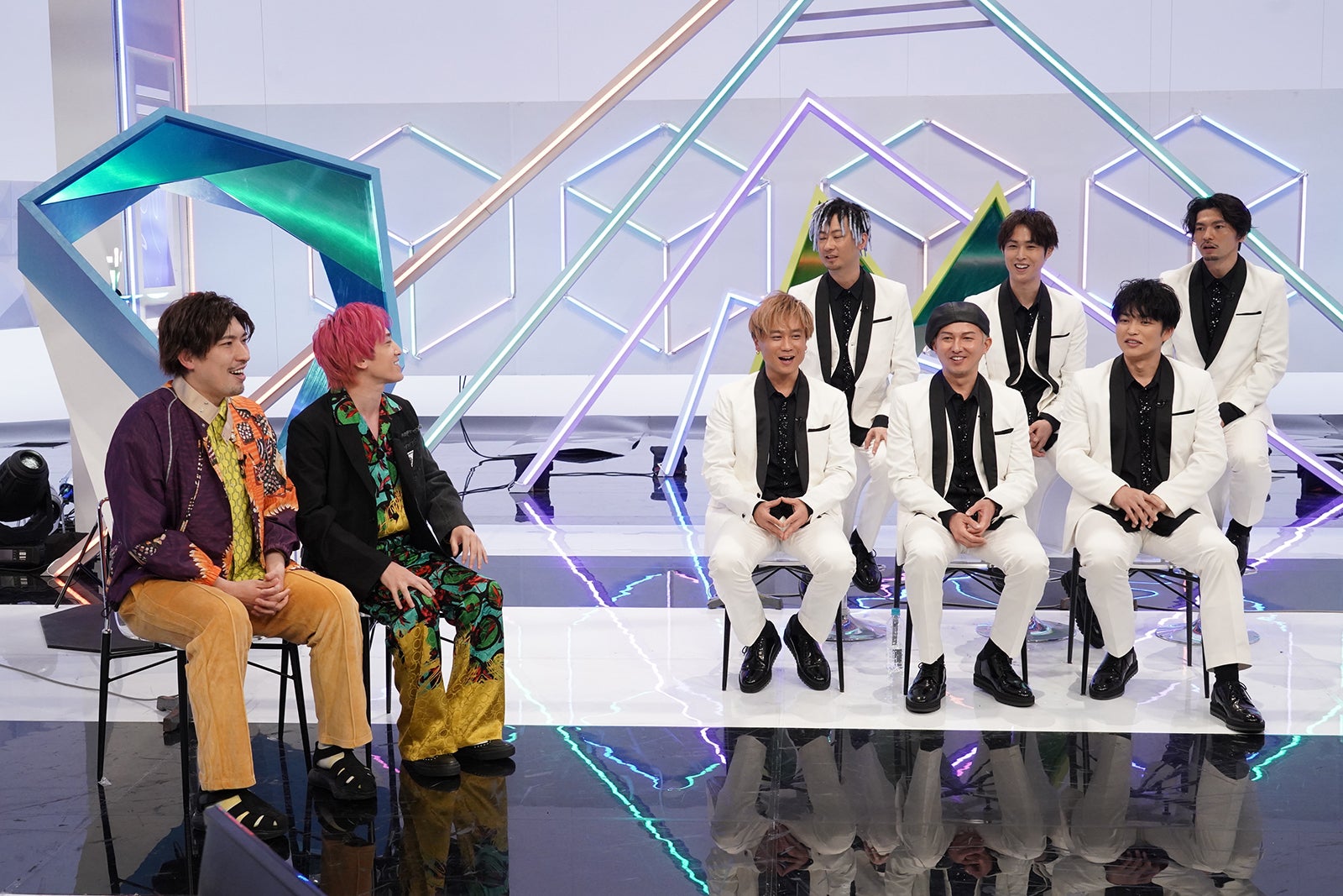 （左から）EXIT、DA PUMP （C）日本テレビ