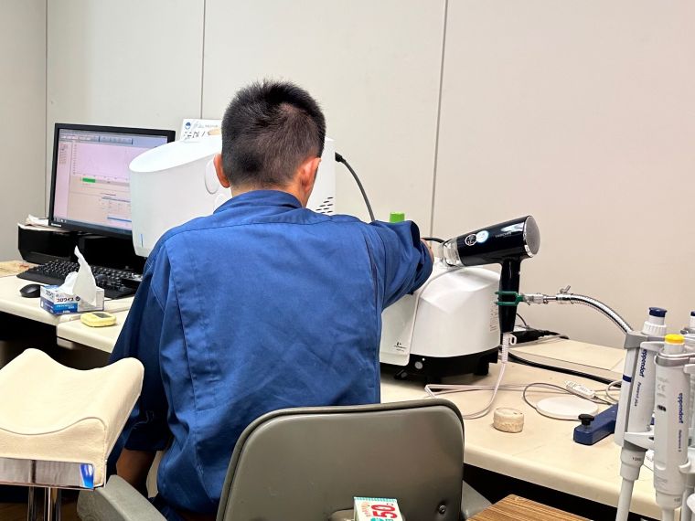 汗をトリガーに有効成分を肌へ 岐阜大学発ベンチャーが共同研究で実証