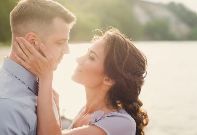 女性が キスしたい 時に見せる4つの表情とは モデルプレス 女性が キスしたい 時に見せる4つの表情とは モデルプレス