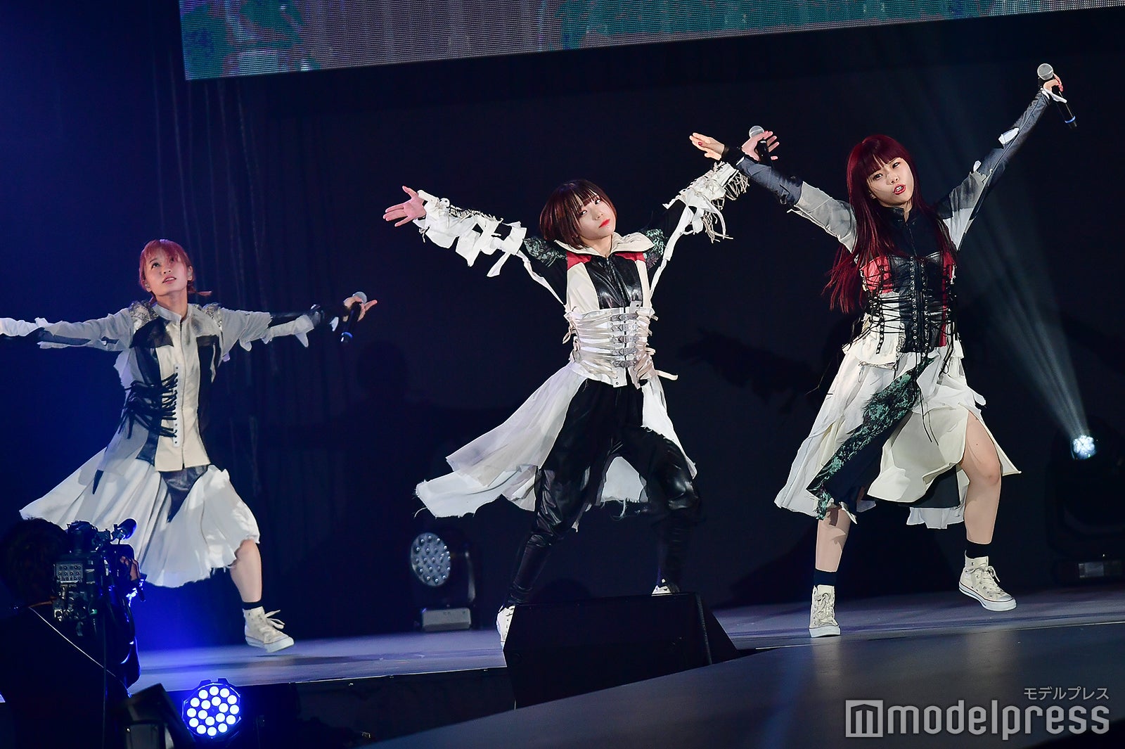 BiSH（C）モデルプレス