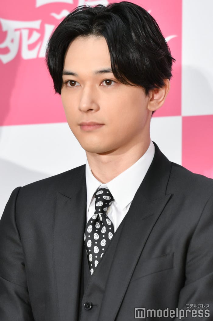 吉沢亮(C)モデルプレス