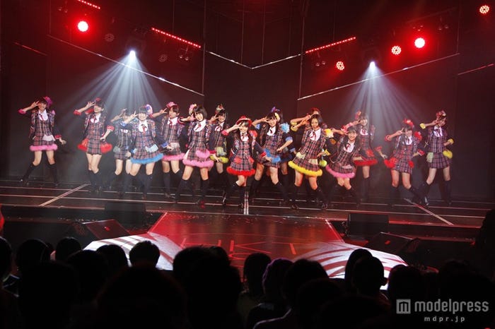 HKT48「ウインクは3回」