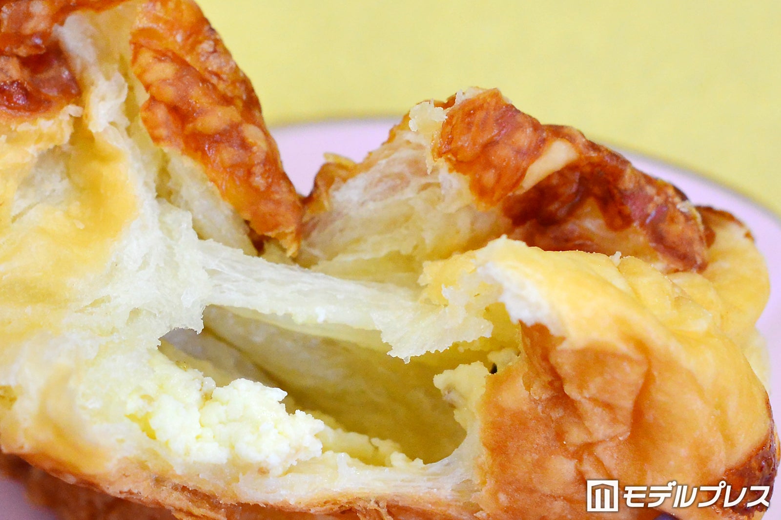 も～っちり食感チーズパン（C）モデルプレス