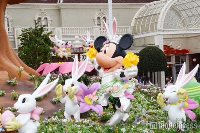 ディズニーランドのデコレーション/ミニー(C)モデルプレス