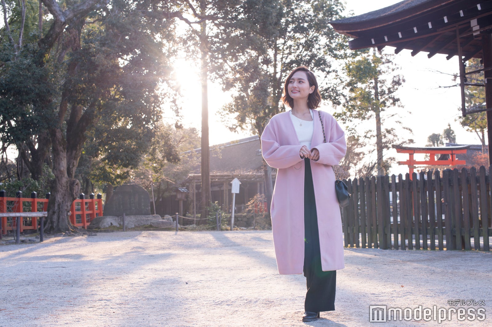 山賀琴子（C）モデルプレス