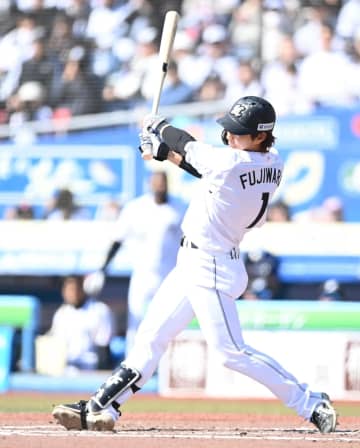 ロッテ・藤原、4安打2打点でオープン戦・452 ドラ2毛利は4回2失点 西川が今季初実戦