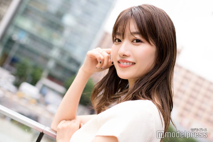 小室安未 (C)モデルプレス