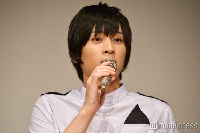 ニッポン放送「オールナイトニッポンi」&新企画「おしゃべや」発表記者会見に出席した荒牧慶彦 (C)モデルプレス