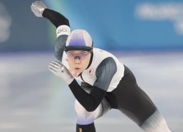 吉田雪乃は1分16秒11で16位「持ち味のゆったりとした滑りを出せなかった」 日本勢3人のトップ8組で登場 スピードスケート女子1000m