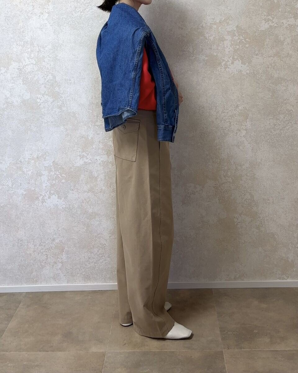 ユニクロジャージーバレルレッグパンツ ユニクロジャージーバレルレッグパンツ Sサイズ着用 サイドアングル