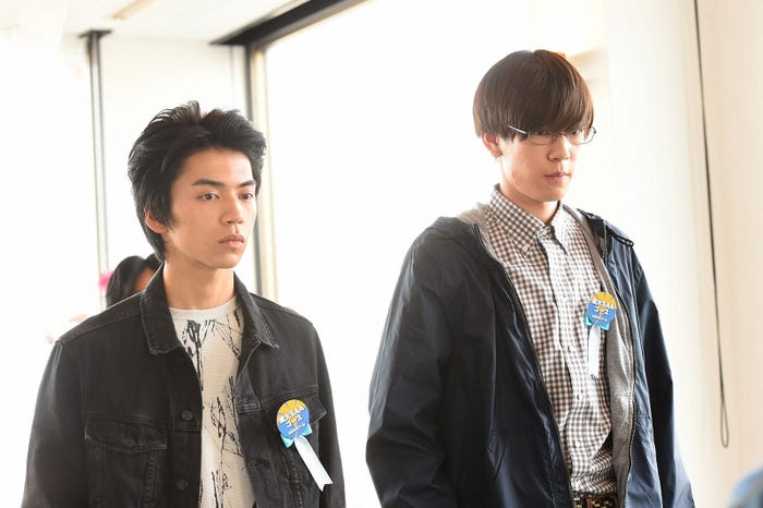 市川理矩、内藤秀一郎/「初めて恋をした日に読む話」第4話より(C)TBS