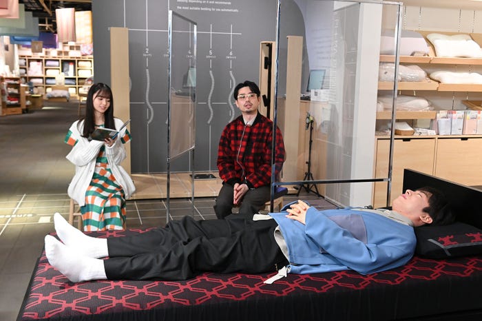 齋藤飛鳥、ハマ・オカモト、DJ松永(C)テレビ朝日