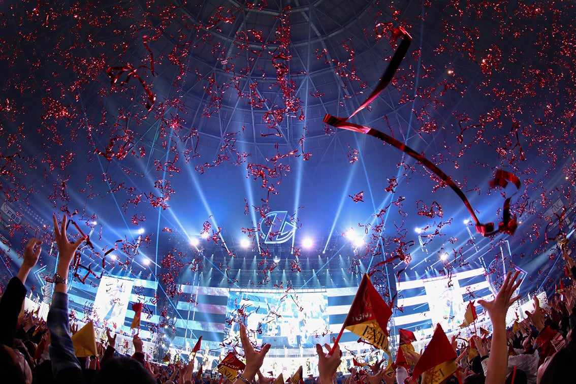 EXILE（提供写真）