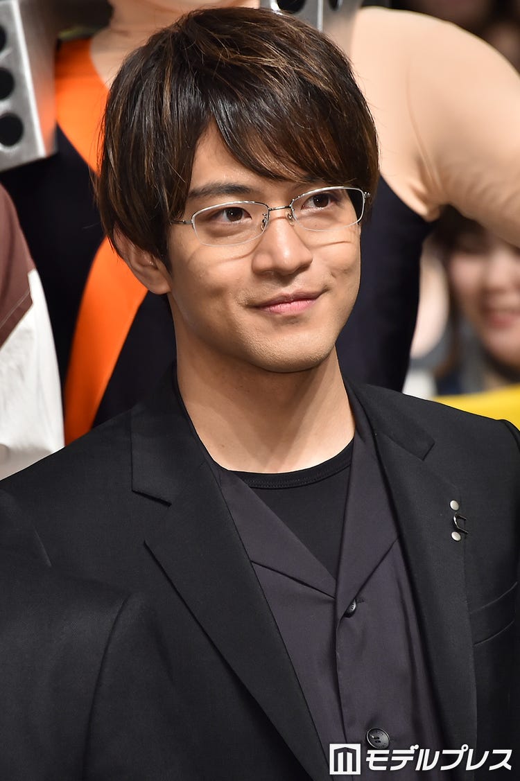内田 真 礼 彼氏